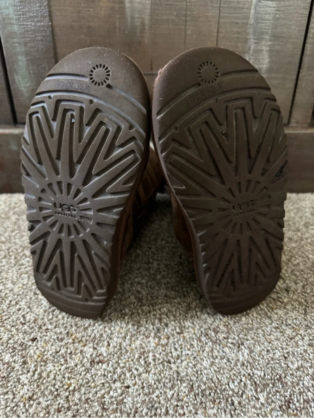 UGG Maddi Brown Leather Triple Buckle Mid-Calf Boots with Side Zipper - Size 3Y - Picture 8 of 10